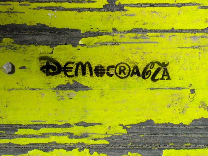 559199_200934260009539_1646677300_n